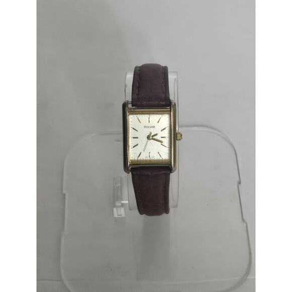 Pulsar Gold and Brown Women's Watch - Picture 6 of 15